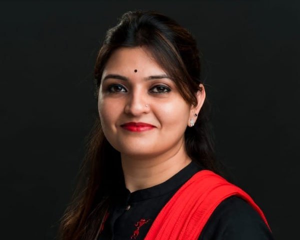 (रायपुर) पंडरिया विधायक ने पंडरिया विधानसभा में नवीन विद्यालयों की स्थापना और प्रदेश में शराब दुकानों के संचालन एवं विद्युत् आपूर्ति बाधित होने का विधानसभा में उठाया मुद्दा