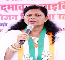 (बीजापुर) तारलागुड़ा और तीमेड़ के रेत खदान में हृत्रञ्ज के नियमों का हो रहा घोर उल्लंघन - नीना रावतिया उद्दे