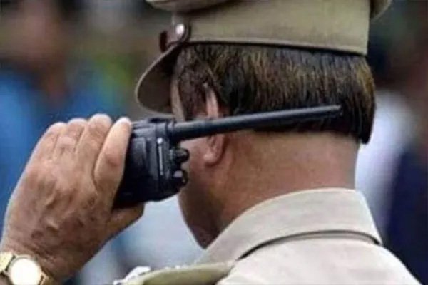 रिटायर्ड आबकारी अधिकारी के घर छापा, 10 करोड़ की संपत्ति, सोने की सिल्लियां और फिल्मों में मिला इन्वेस्टमेंट