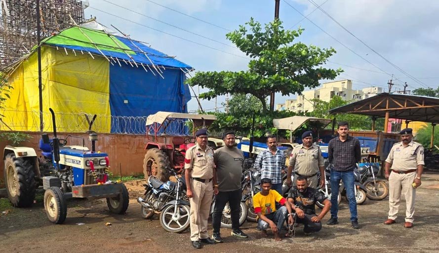 (रायपुर) वाहन चोरी करने तथा चोरी का वाहन खरीदने वाले पकड़ाये