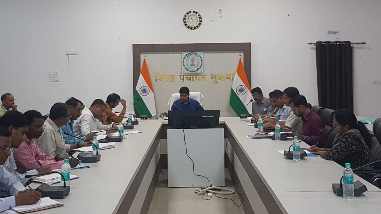  (-सुकमा) पूरे उत्साह-उमंग के साथ व्यापक जनभागीदारी सुनिश्चित करें – मुकुन्द ठाकुर