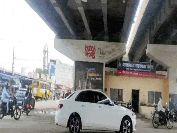 (महत्वपूर्ण)(रायपुर) पचपेड़ी नाका के नामकरण को लेकर विवाद : महापौर ने दी सफाई