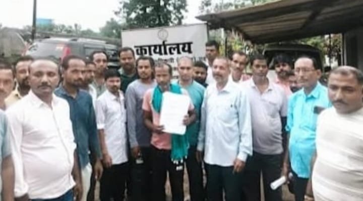  (कांकेर)  अपनी समस्याओं के निराकरण के लिए ऑल इण्डिया किसान संगठन ने एस डी एम को सौंपा ज्ञापन