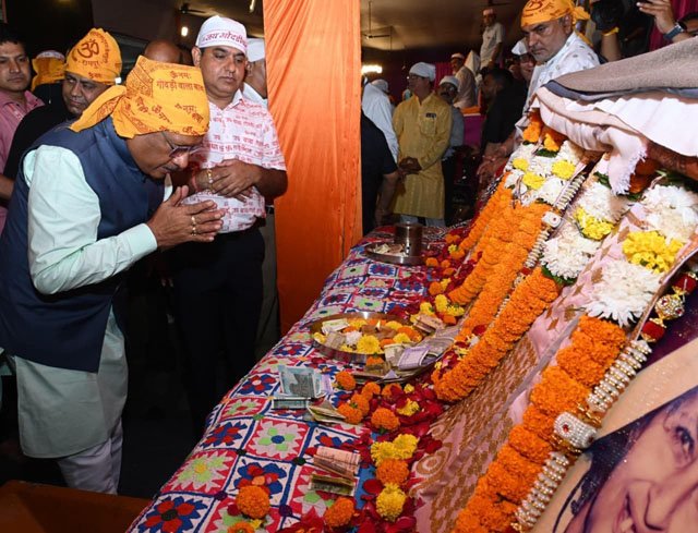 (रायपुर) मुख्यमंत्री संत बाबा हरदास राम साहिब की बरसी महोत्सव में हुए शामिल
