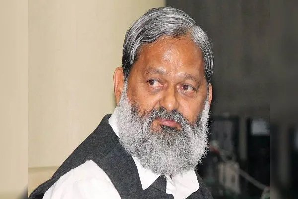 अंबाला में अनुपमा आर्य के काव्य संग्रह का अनिल विज ने किया विमोचन
