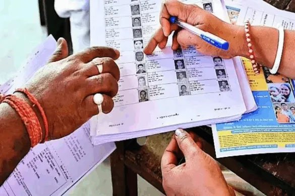 बिहार में एसआईआर के बाद चुनाव आयोग ने जारी की फाइनल वोटर लिस्ट, ऐसे चेक करिए अपना नाम