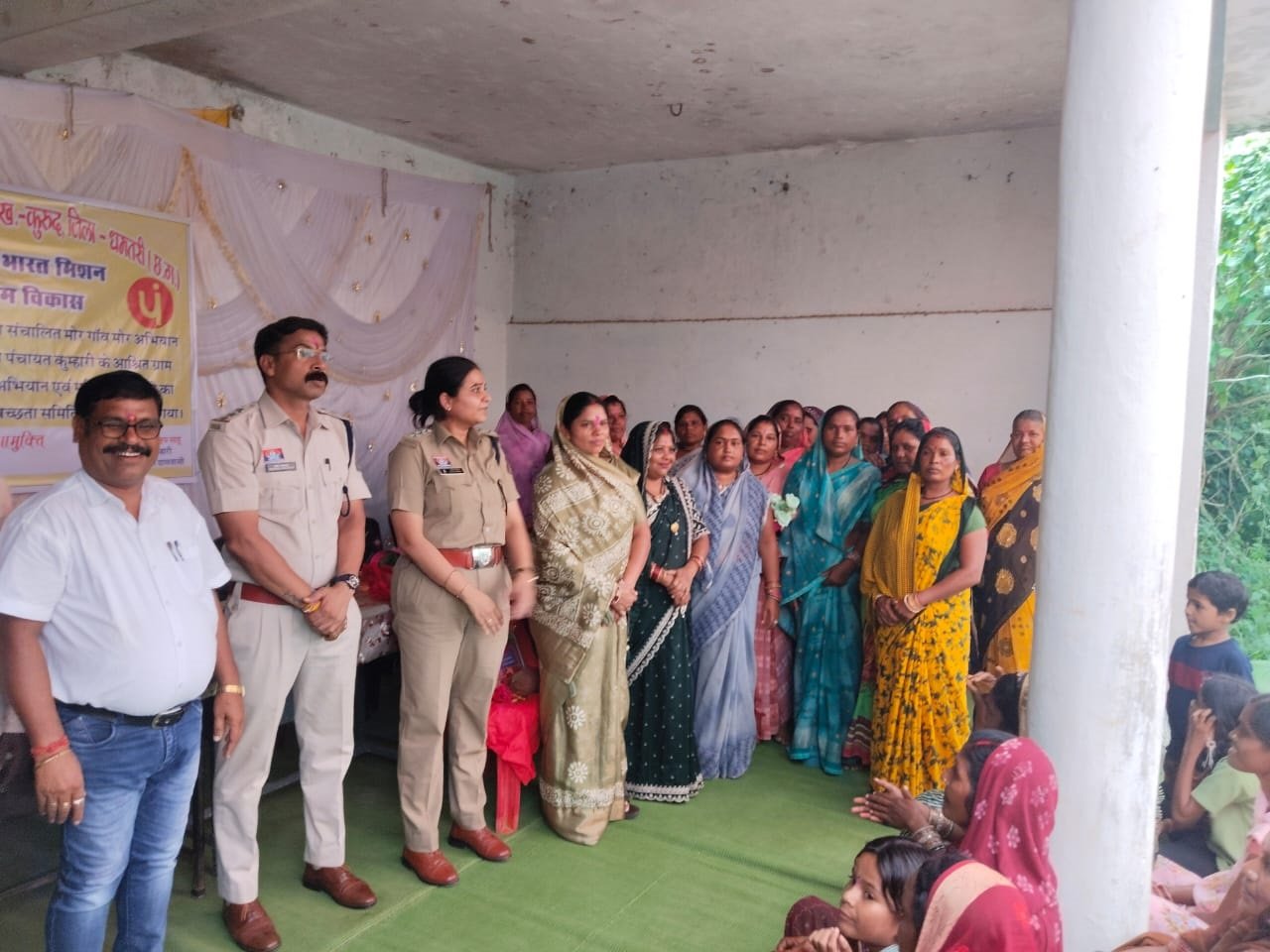 (धमतरी )नशा मुक्त ग्राम की ओर बढ़ता कदम: ग्राम पुरैना में जागरूकता कार्यक्रम आयोजित