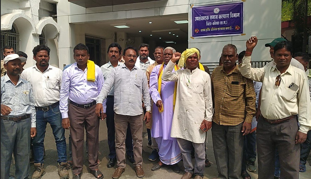 (कोरबा) सोनम वांगचुक की रिहाई की मांग को लेकर आदिवासी समाज ने कलेक्टरेट में सौंपा ज्ञापन