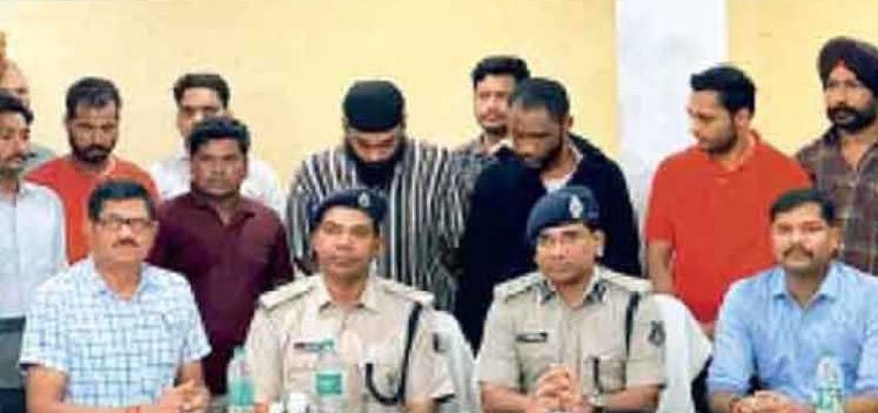 (रायपुर) अंतर्राज्यीय ड्रग्स गिरोह का सरगना निकला नाइजीरियन, 7 गिरफ्तार 