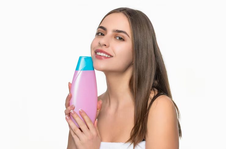 ﻿बालों को घना और मजबूत बनाने के लिए शैंपू में होनी चाहिए ये 5 सामग्रियां