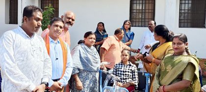 (एमसीबी) सेवा पखवाड़ा दिवस पर दिव्यांगजनों और वृद्धजनों को मिला संबल