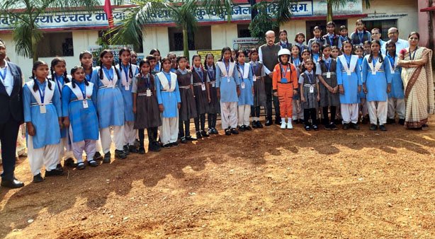 (कोरिया) राज्यपाल के हाथों हुआ सम्भाग का पहला स्पेस एजुकेशन लैब का लोकार्पण