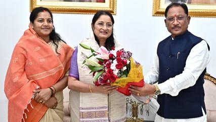 (रायपुर)  मुख्यमंत्री से केंद्रीय महिला एवं बाल विकास मंत्री अन्नपूर्णा देवी ने की सौजन्य भेंट