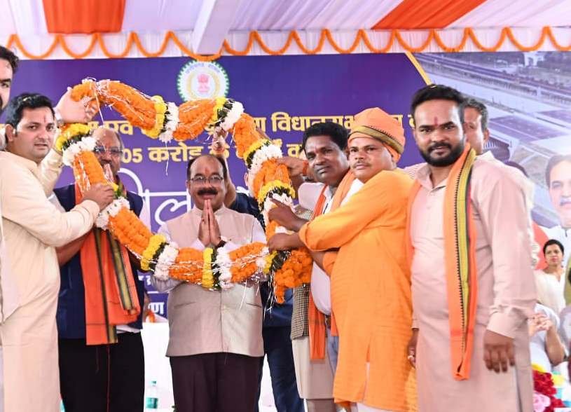 (रायपुर) उप मुख्यमंत्री अरुण साव 117 करोड़ से अधिक की लागत के तीन वृहद पुलों का किया शिलान्यास