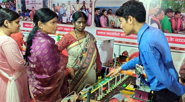 (रायपुर) राज्योत्सव 2025 विभागीय प्रदर्शनी/स्टॉल के लिए आवेदन