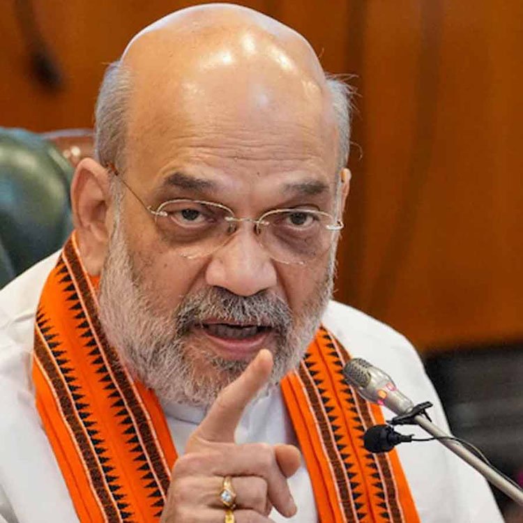 (कोलकाता) देश में मुख्यमंत्री और प्रधानमंत्री कौन हो ये विदेशी नागरिक तय नहीं कर सकता है - अमित शाह