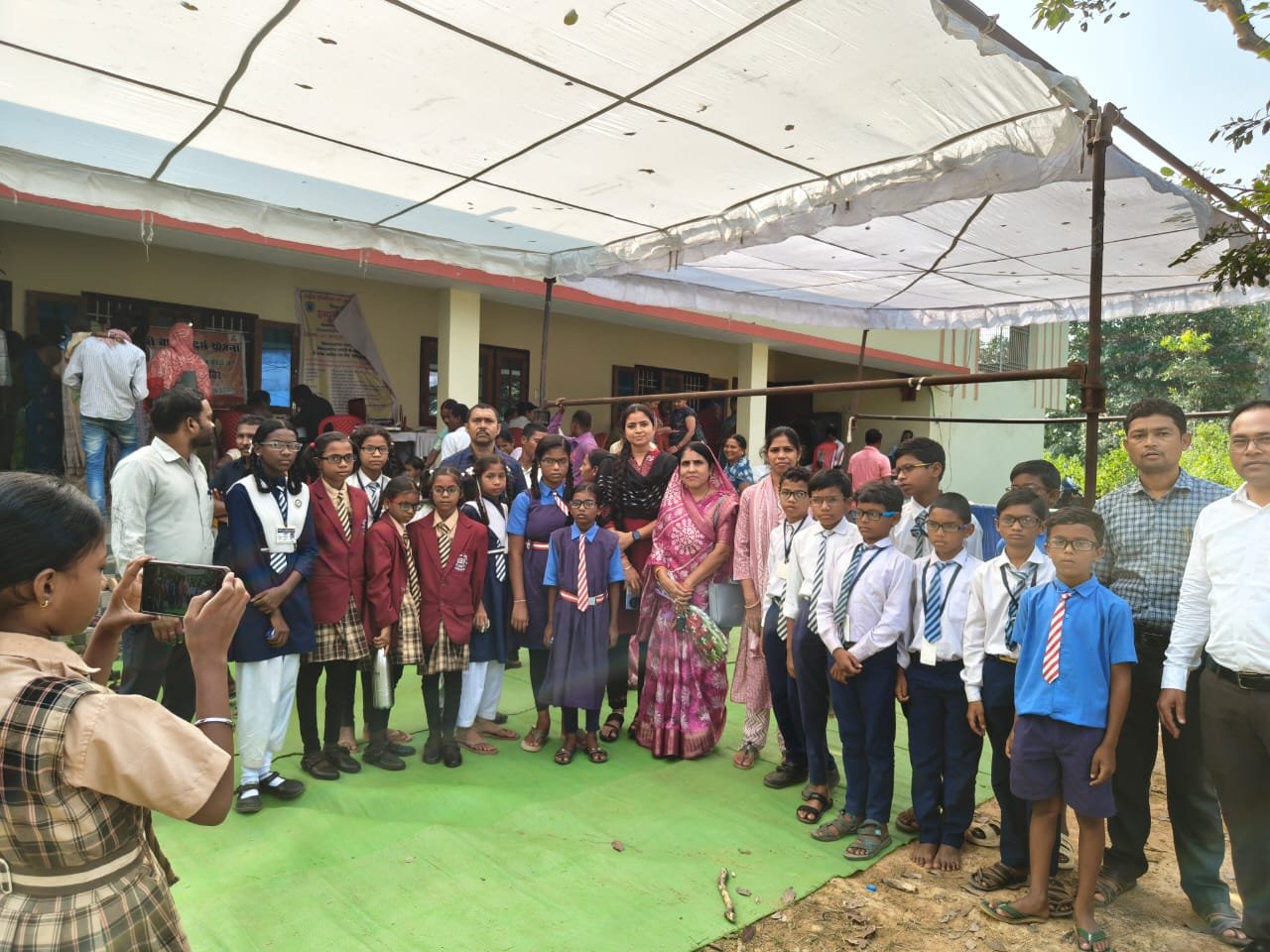 (धमतरी) स्वास्थ्य विभाग और महिला बाल विकास विभाग ने संयुक्त रूप से किया कार्यक्रम का आयोजन