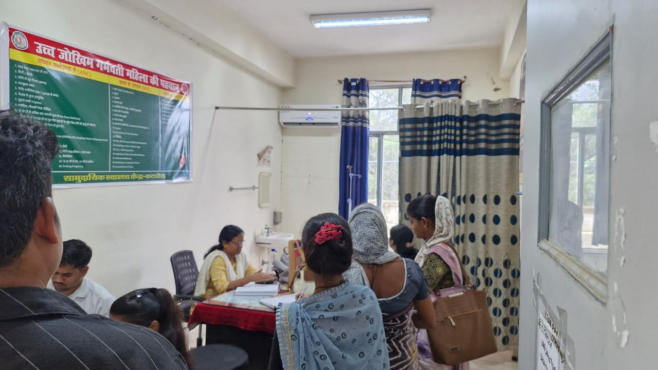 (कोरबा) स्वस्थ नारी सशक्त परिवार अभियान के तहत दैनिक स्वास्थ्य षिविरों का हुआ आयोजन