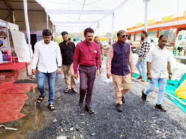 (जगदलपुर) कल लगेगा मुरिया दरबार, मंत्री कश्यप ने किया स्थल निरीक्षण