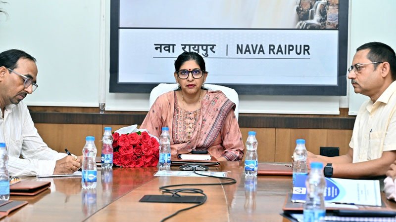 (रायपुर) संवेदीकरण विषय पर प्रशिक्षण कार्यशाला : खाद्य एवं नापतौल विभाग के अधिकारी हुए शामिल