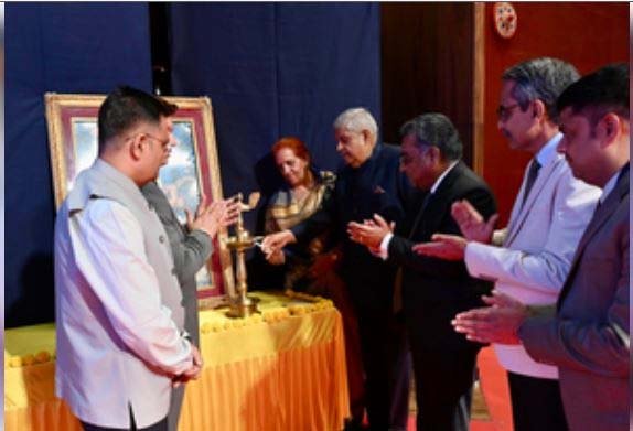 कोई न्यायालय सबऑर्डिनेट नहीं, शब्दों में बदलाव जरूरी : उपराष्ट्रपति