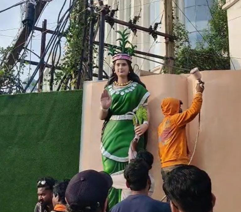 (रायपुर) छत्तीसगढ़ महतारी की प्रतिमा पुन: स्थापित की गई