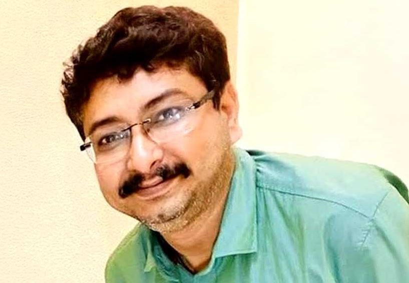 बेहाला में घर लटका मिला डॉक्टर का शव