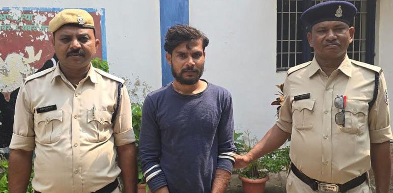 (धमतरी-रायपुर) चाकू लेकर लोगों को आतंकित करने वाला युवक गिरफ्तार
