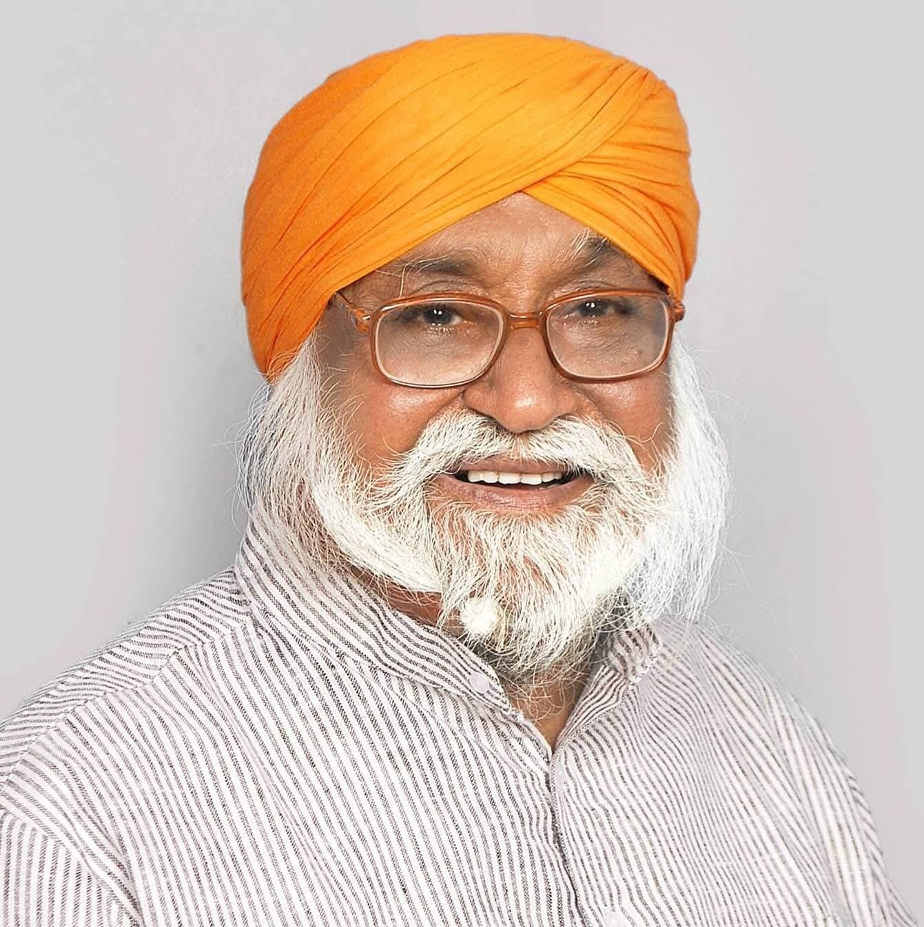 (धमतरी) हास्य व्यंग्य के प्रखर स्वर सुरजीत नवदीप नहीं रहे, साहित्यिक जगत में शोक की लहर