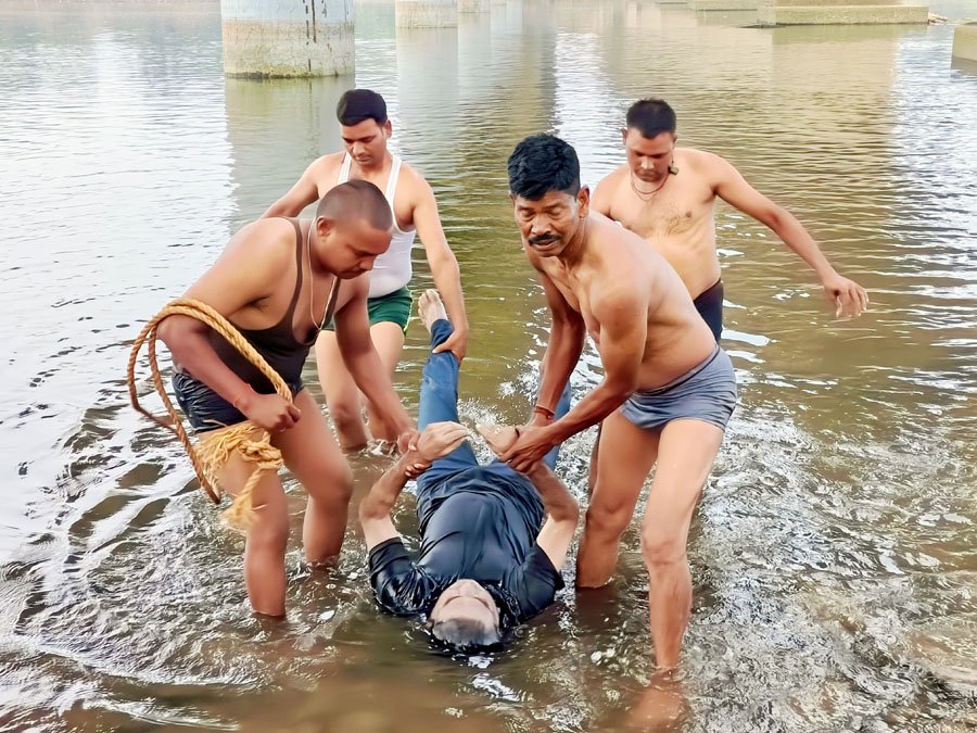 (दुर्ग) शिवनाथ नदी में कूदकर युवक ने की खुदकुशी