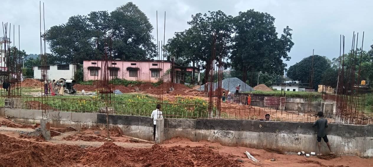(रायपुर)बगीचा में आधुनिक इनडोर बैडमिंटन स्टेडियम का निर्माण प्रारंभ