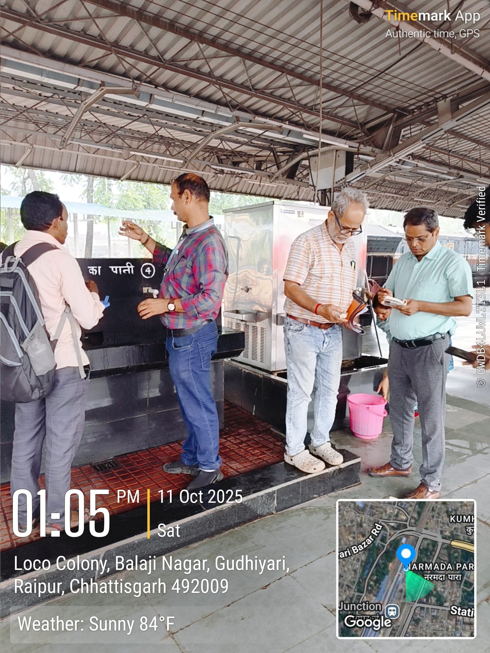 (रायपुर) स्वच्छता पखवाडा के अंतर्गत स्वच्छ नीर थीम पर चला विशेष स्वच्छता अभियान