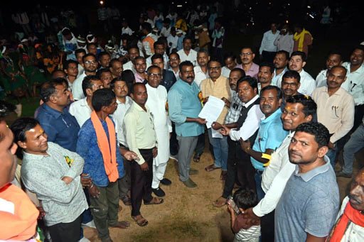 (जगदलपुर) शिक्षकों को मर्यादा सिखाने वाला जेडी खुद भूल गए मर्यादा