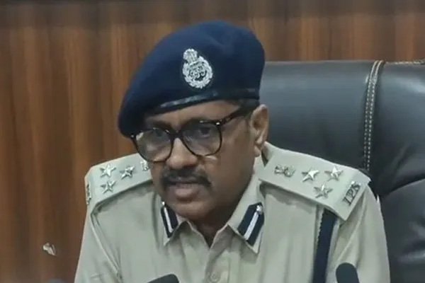 सिवनी : हवाला की राशि अपने पास रखने के मामले में 8 पुलिसकर्मी गिरफ्तार, 3 फरार