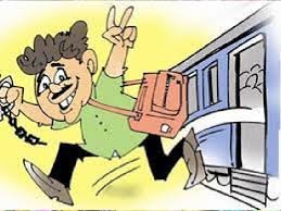 (रायपुर) ऑटो की डिक्की से नकदी 1 लाख 29 हजार पार