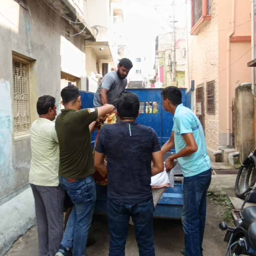 पत्नी व मासूम बेटी की हत्या कर व्यक्ति ने की खुदकुशी की कोशिश