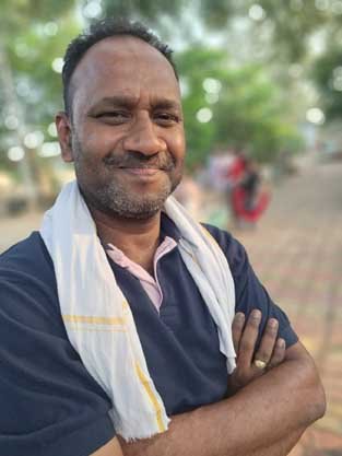 (रामानुजगंज) ऑनलाइन शॉपिंग से फुटकर व्यावसायियों का व्यवसाय ठप्प पड़ा 