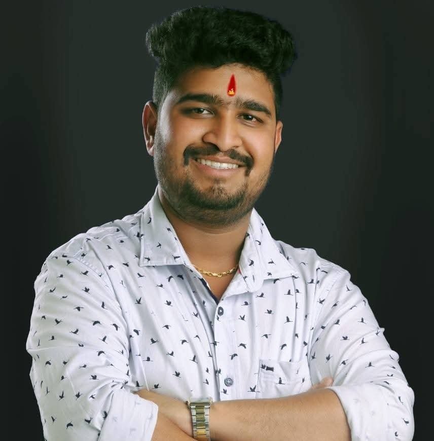 डिजिटल युग में सामाजिक रिश्तों की नई परिभाषा: एक विवेचनात्मक लेख