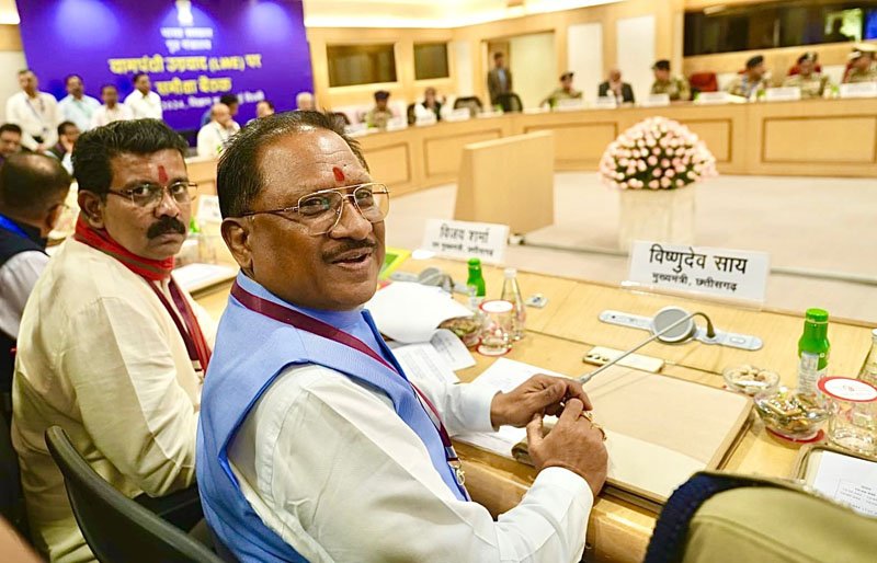 (रायपुर) गृहमंत्री अमित शाह की समीक्षा बैठक में शामिल हुए सीएम साय