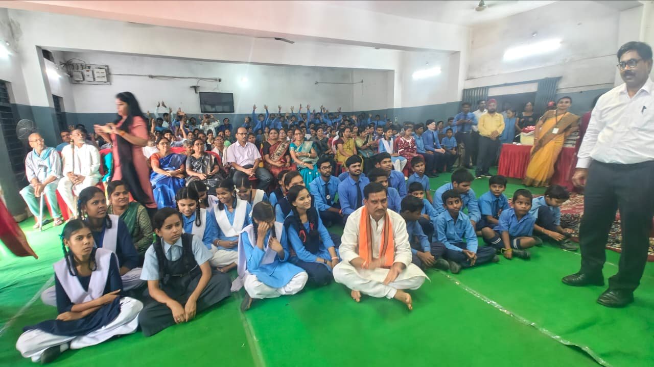 (रायपुर) बिलासपुर नगर निगम में वॉट्सऐप चैटबॉट से मिलेंगी नागरिक सेवाएं, शुरू हुई डिजिटल सुविधा