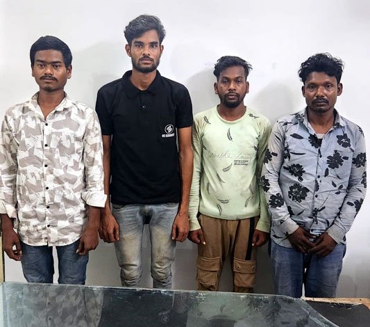 (रायपुर) पुलिसकर्मी के साथ मारपीट करने वाले 4 आरोपी पकड़ाये