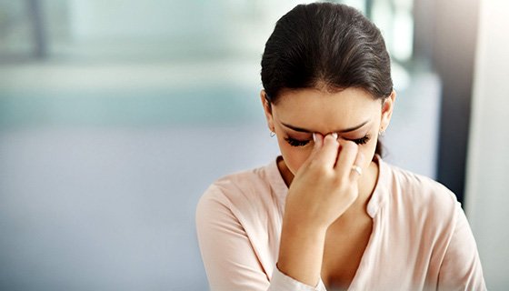 सिरदर्द होने पर आजमाएं ये 5 घरेलू नुस्खे, जल्द मिलेगा आराम