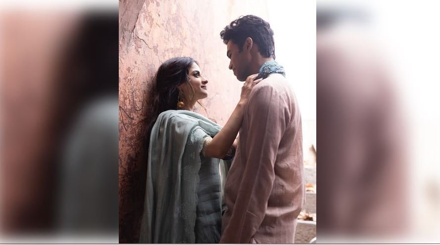 ﻿बाबिल खान ने बताया, वह जसलीन रॉयल संग क्यों करना चाहते थे काम 