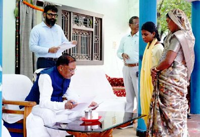 (रायपुर) मुख्यमंत्री विष्णु देव साय ने बगिया में सुनी आम जनता की समस्याएं