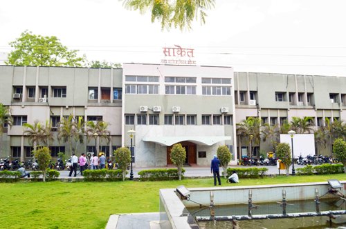 ﻿ (कोरबा) बुधवारी बाजार में गदंगी फैलाने वाले सब्जी व्यवसायियों पर लगा 13 हजार रू. का अर्थदण्ड