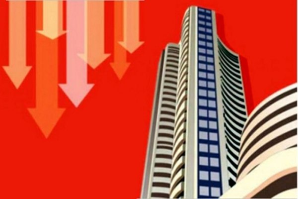 देश की शीर्ष 10 में आठ कंपनियों का मार्केटकैप 1.6 लाख करोड़ रुपए घटा