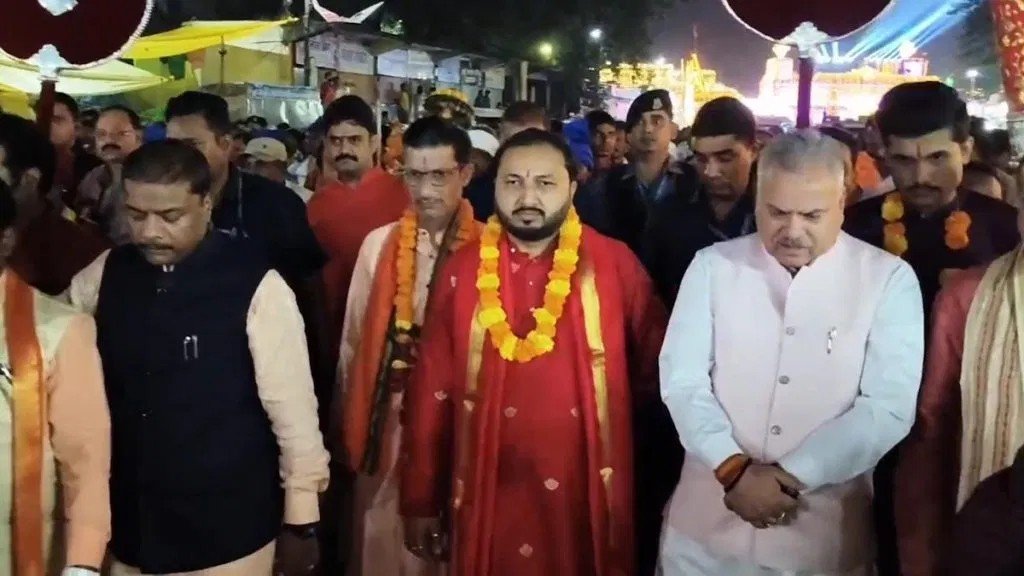 (जगदलपुर) बस्तर दशहरा: राजा ने पूरी की 600 साल पुरानी निशा जात्रा की रस्म