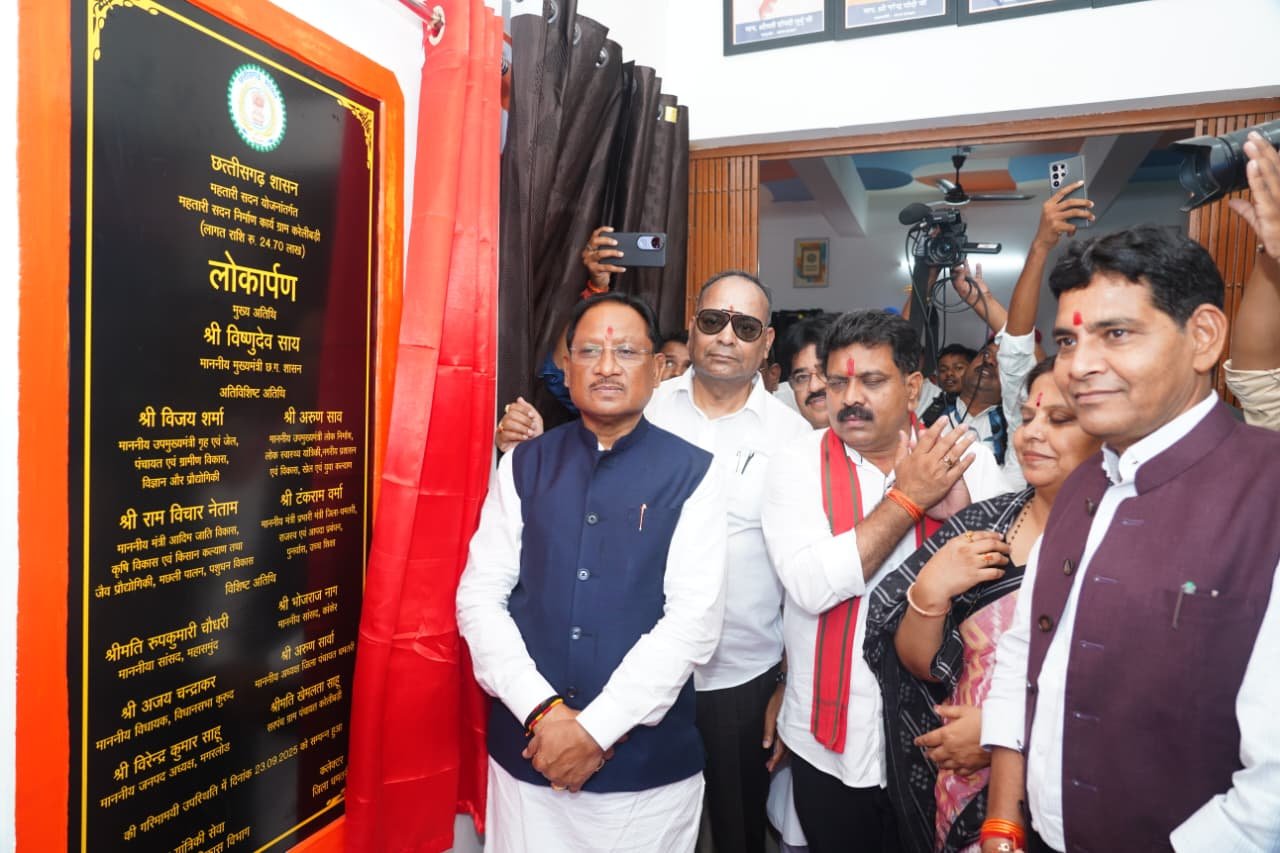 (रायपुर)बीमारी से हार मान चुके थे परिजन, उम्मीद बना एसीआई, 60 वर्षीय मरीज को मिला नया जीवन