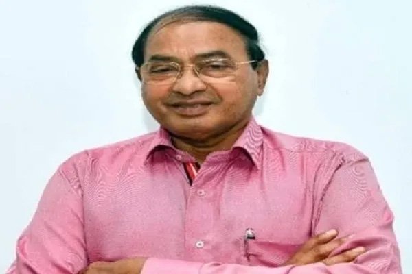 नहीं रहे दो बार के मुख्यमंत्री और कृषि मंत्री, दिल का दौरा पडऩे से निधन