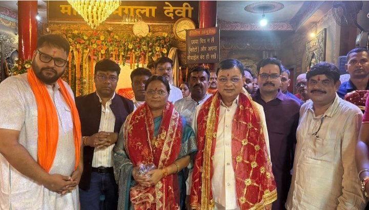 (कोरबा) उद्योग मंत्री ने सर्वमंगला मंदिर में की पूजा अर्चना,जिले और प्रदेशवासियों के खुशहाली और समृद्धि की कामना की